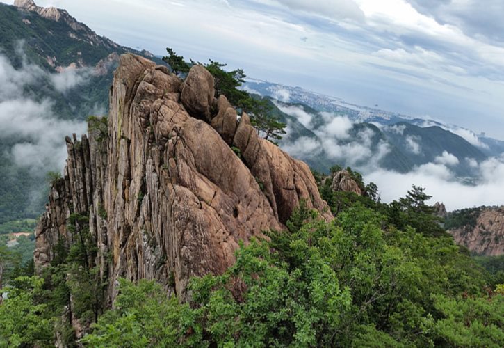 印尼岛屿面积排名 印尼十大岛屿介绍